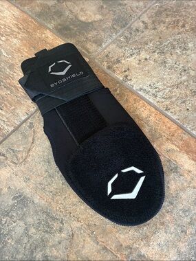 Evoshield sliding mitt.  Men's Black baseball Protective Sleeve - Black
